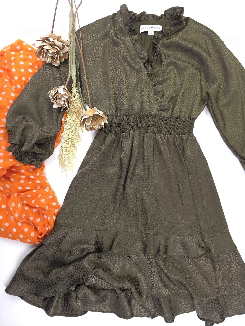 Emma & Michelle Olive Green Ruffled Waist Smocked Dress Sz PS - Picture 2 of 13